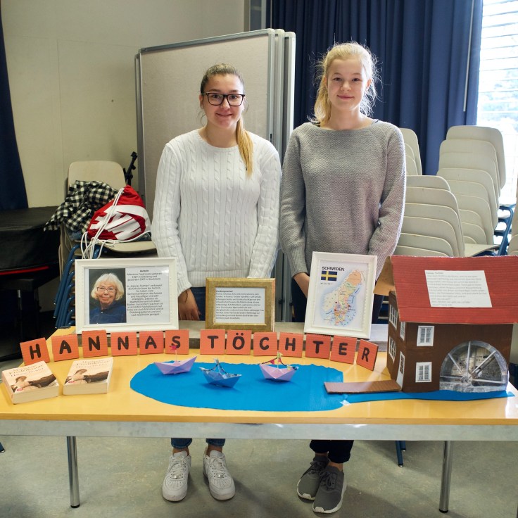 Daniela und Sina mitz Marianne Fredriksson: Hannas Töchter